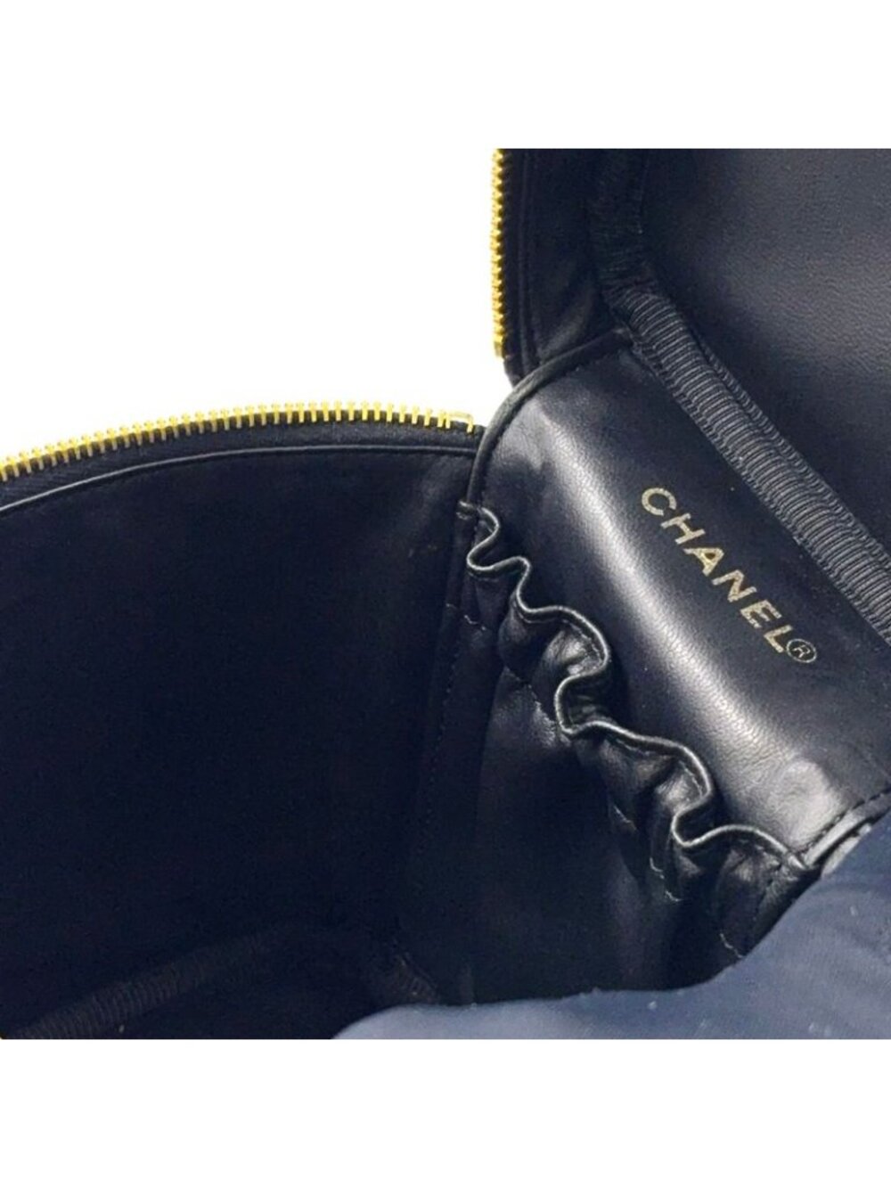 ★SOLD★ Chanel CC Logo Vanity Handbag Vertical - Picture 15 of 15